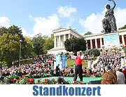 Oktoberfest 2012 Standkonzert der Oktoberfestkapellen vor der Bavaria am 30.09.2012  (©Foto: Martin Schmitz)